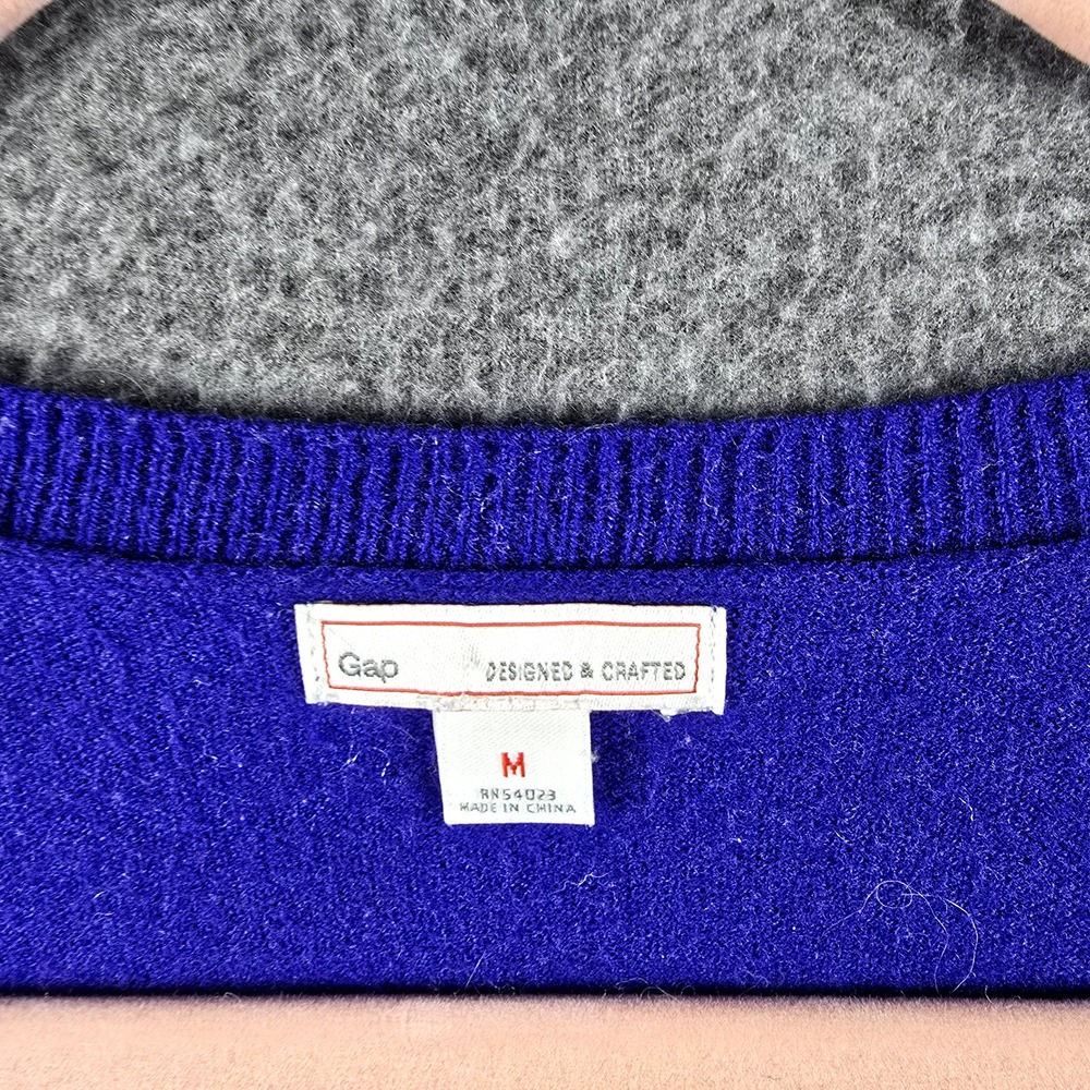 GAP Designed & Crafted Sweater Woman M Merino Wool Pullover Royal Blue Paradise‎ - Picture 3 of 10